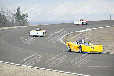 media/Jan-26-2025-CalClub SCCA (Sun) [[cfcea7df88]]/Group 6/Race/